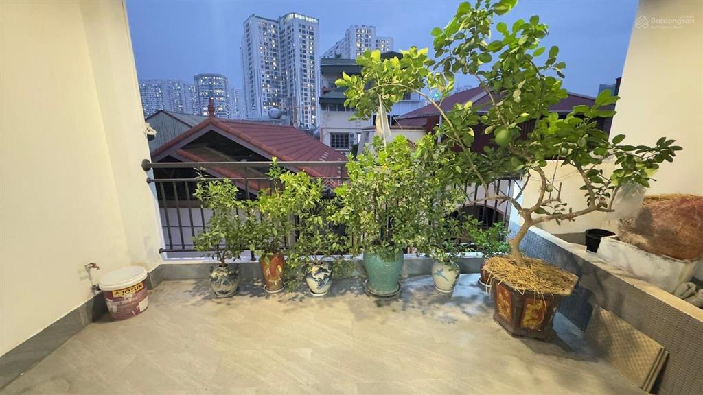 Bán nhà riêng 6 tầng thang máy  gara ô tô  sổ đỏ  không quy hoạch  chính chủ 0778 395 ***