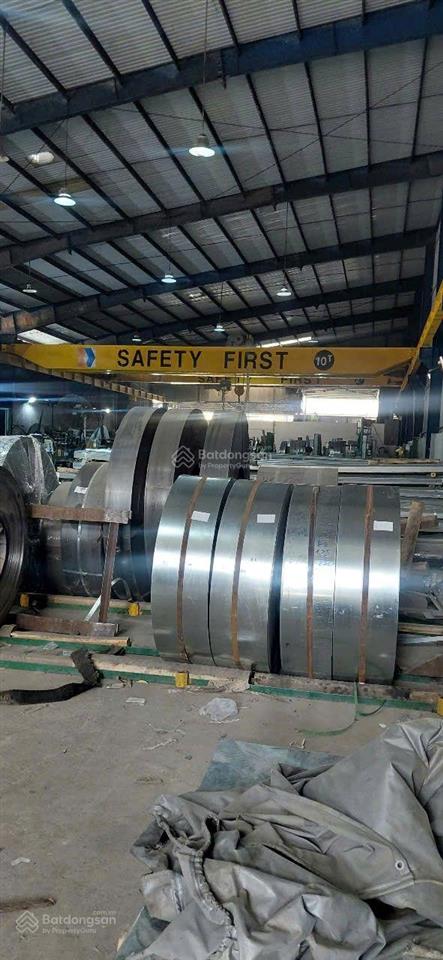 Cho thuê kho 1200m2 giá 55tr sát kcn, vsip 1, quốc lộ 13 phường bình hòa. tp thuận an  0792 316 ***