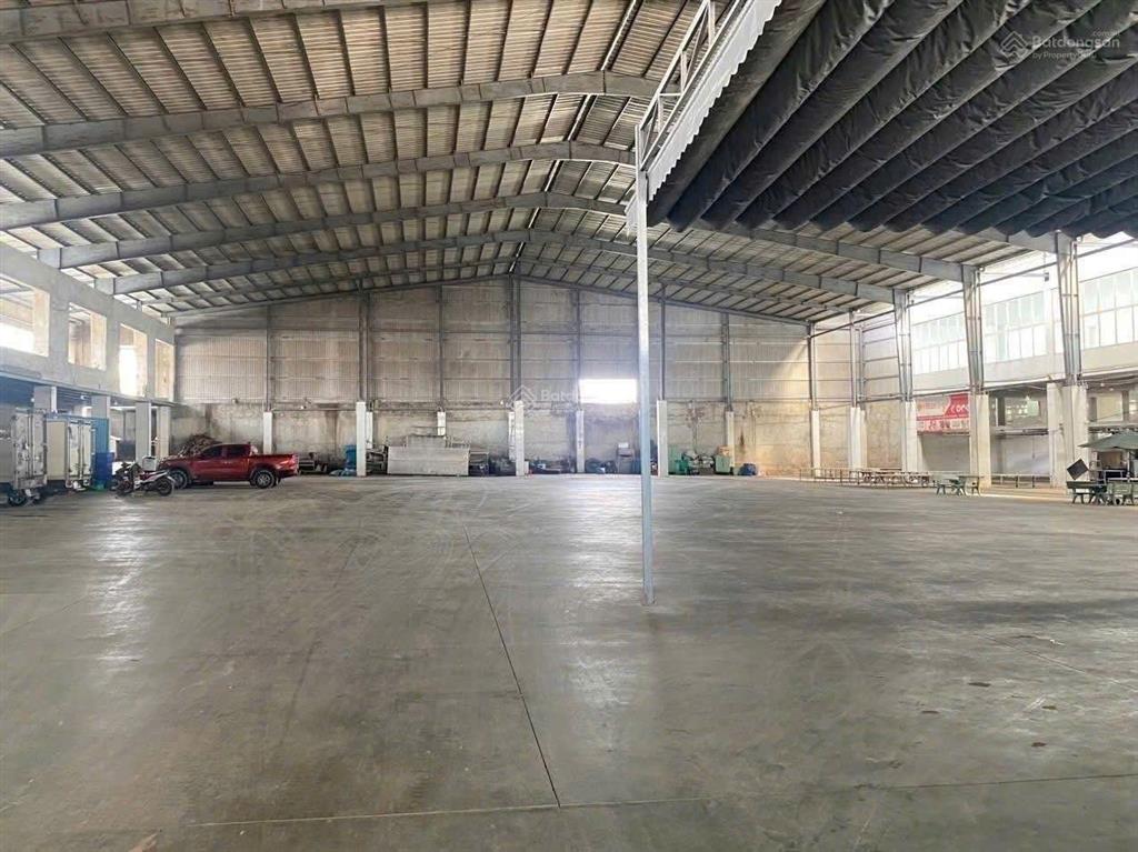 Cho thuê xưởng 4200m2 giá rẻ 130tr. tp. dĩ an, bình dương