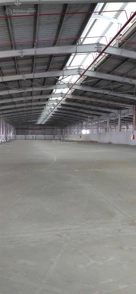 Cho thuê xưởng 11000m2 giá rẻ 65k/1m2 ở phường khánh bình tân uyên bình dương  0908 954 ***