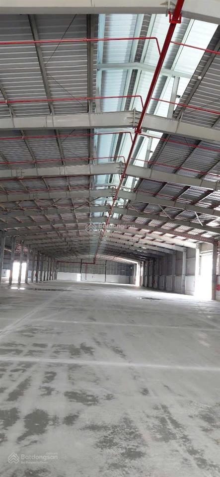 Cho thuê xưởng 11000m2 giá rẻ 65k/1m2 ở phường khánh bình tân uyên bình dương  0908 954 ***
