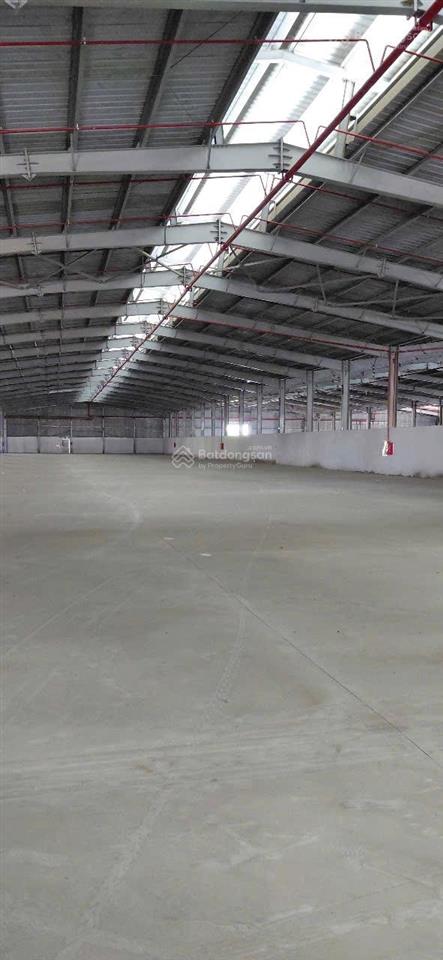 Cho thuê xưởng 11000m2 giá rẻ 65k/1m2 ở phường khánh bình tân uyên bình dương  0908 954 ***