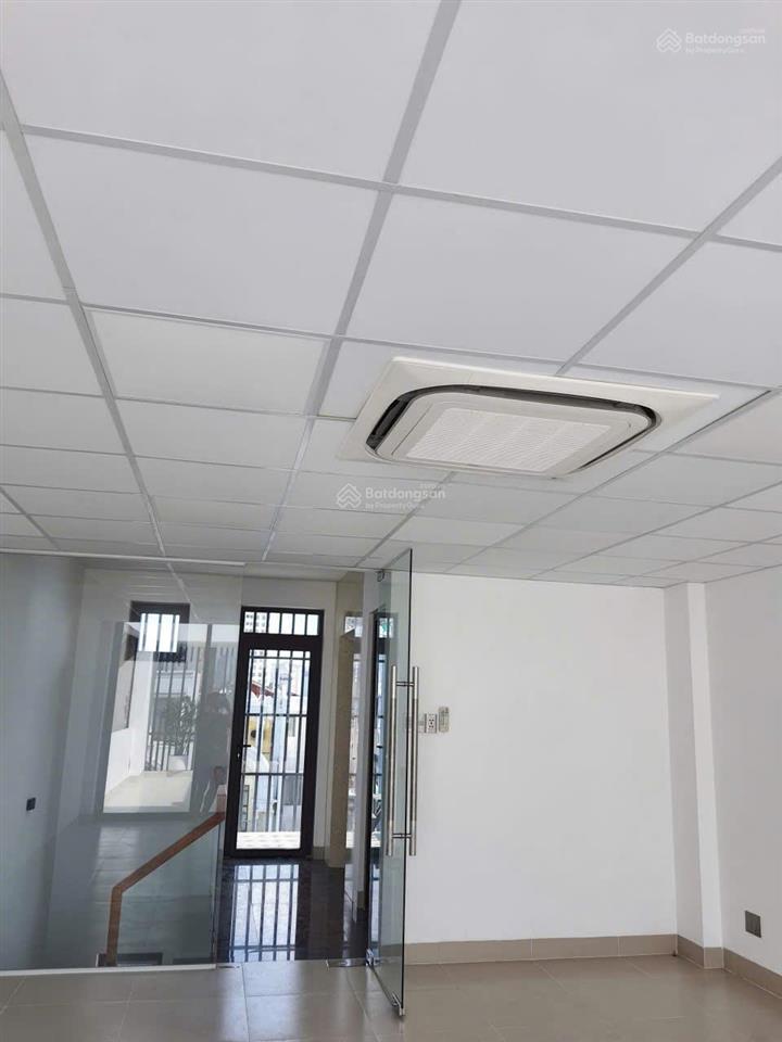 Cho thuê văn phòng lương định của an phú 500m2 sử dụng hầm riêng ,trệt lửng 3 lầu .giá 100tr/tháng