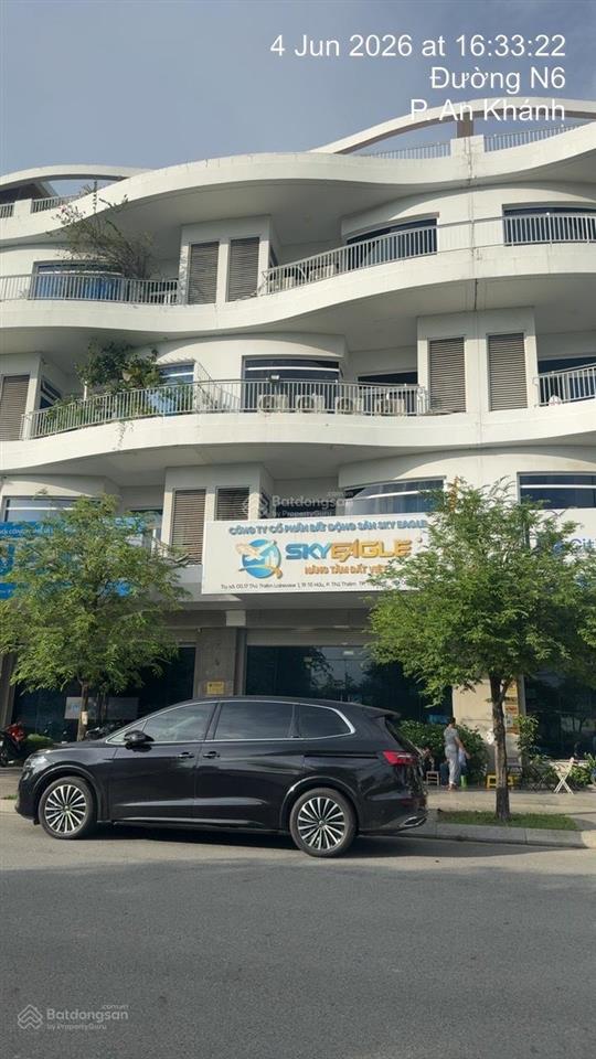 Cho thuê nguyên căn shophouse lakeview thủ thiêm giá 190tr triệu/tháng hầm, 1 trệt, 3 lầu, 700m² sd