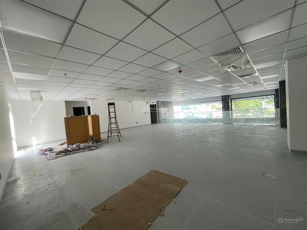 Cho thuê building mặt tiền nguyễn duy trinh | hầm + 6 tầng | dtsd 1,200m² | full pccc | 400tr/tháng