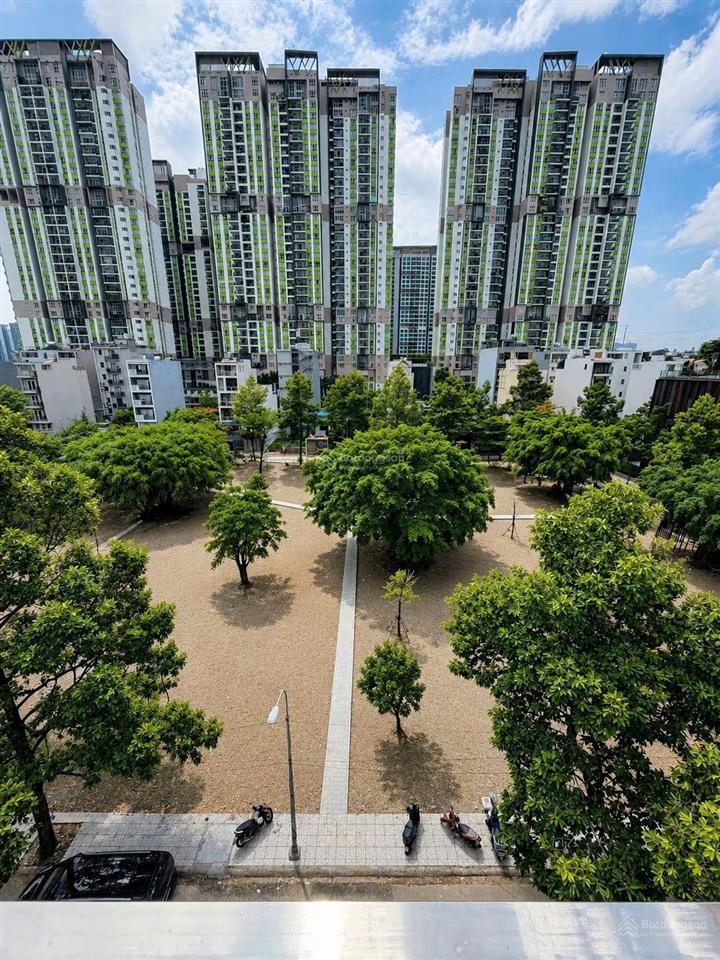 Cho thuê nhà phố thương mại đường 62a cát lái | hầm + thang máy | 5 tầng | giá 75 triệu/tháng