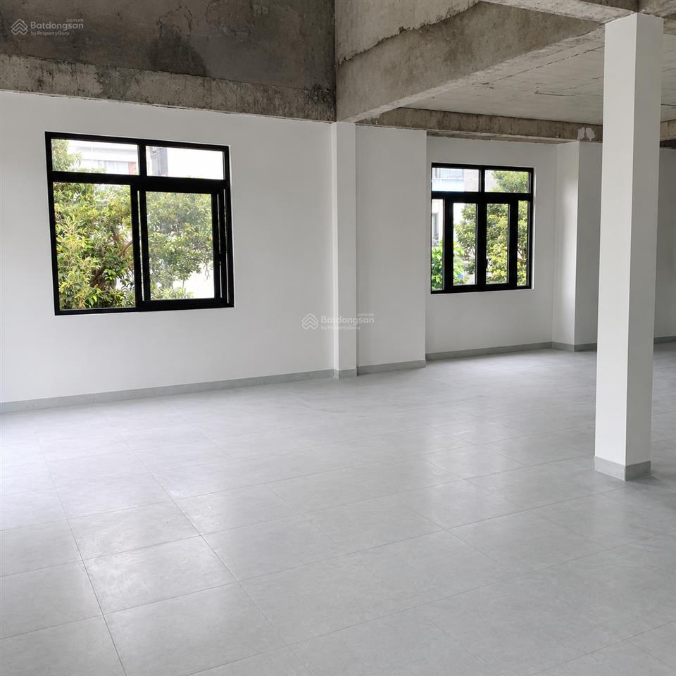 Cho thuê biệt thự thương mại đường số 54 cát lái | hầm + 4 tầng | 400m² | thang máy | 100tr/tháng
