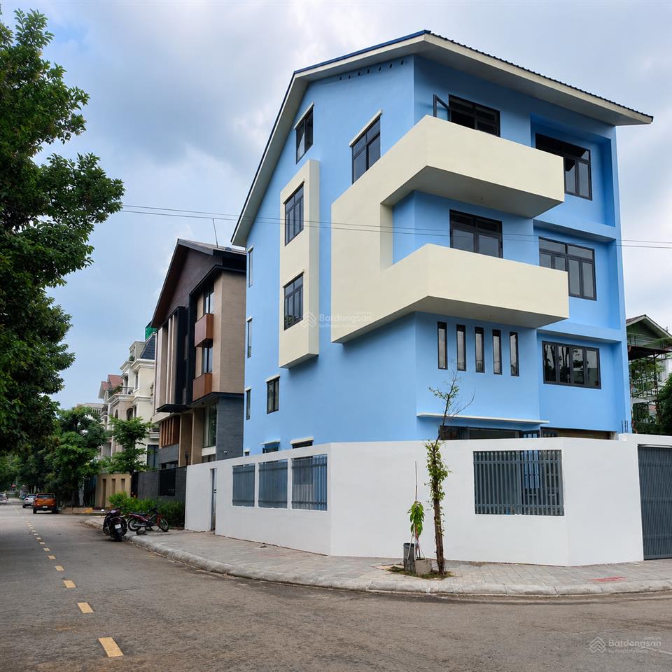 Cho thuê biệt thự thương mại đường số 54 cát lái | hầm + 4 tầng | 400m² | thang máy | 100tr/tháng