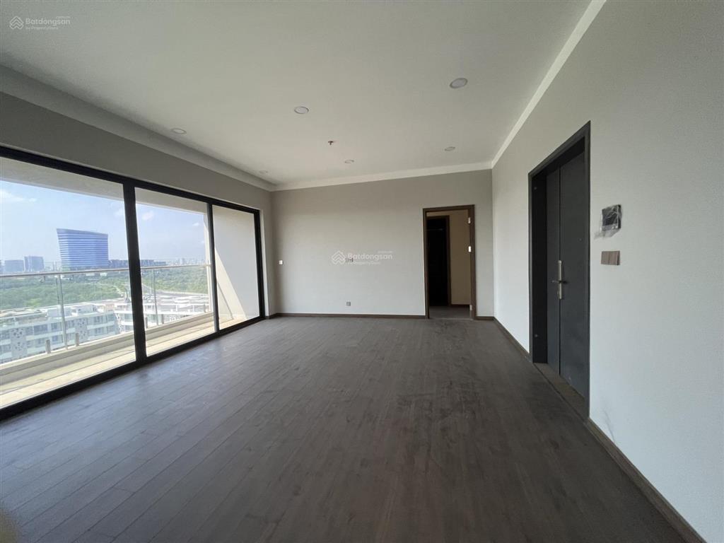 Penthouse d'verano thủ thiêm 500m | hồ bơi & sân vườn riêng | giá chỉ 100tr /tháng