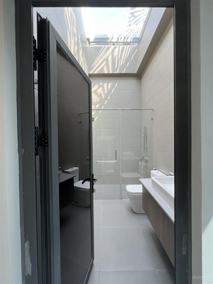 Penthouse d'verano thủ thiêm 500m | hồ bơi & sân vườn riêng | giá chỉ 100tr /tháng