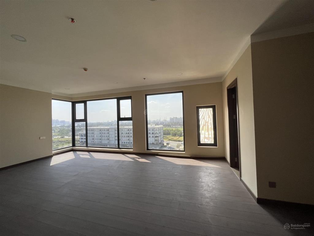 Penthouse d'verano thủ thiêm 500m | hồ bơi & sân vườn riêng | giá chỉ 100tr /tháng