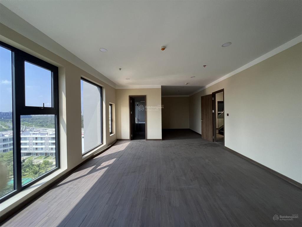 Penthouse d'verano thủ thiêm cho thuê | 252m sử dụng | hồ bơi & sân vườn 250m riêng | 90tr/tháng