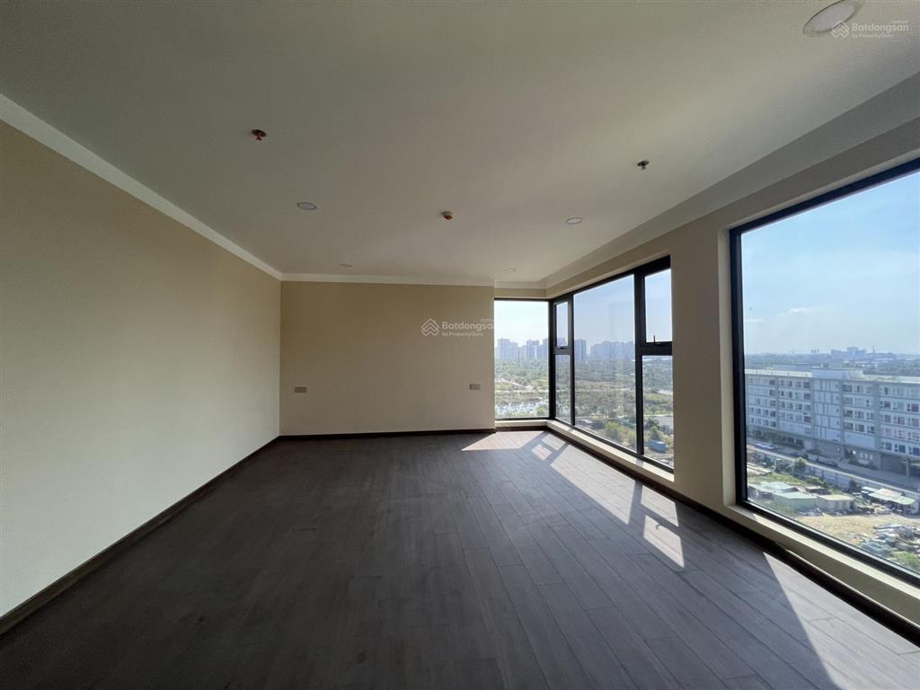 Penthouse d'verano thủ thiêm cho thuê | 252m sử dụng | hồ bơi & sân vườn 250m riêng | 90tr/tháng