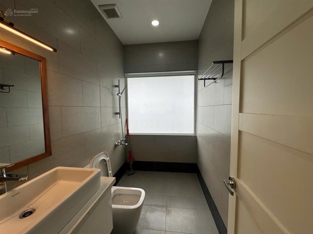 Căn hộ lakeview thủ thiêm cho thuê 2pn 65m2 full nt mới 100% giá 25tr/th