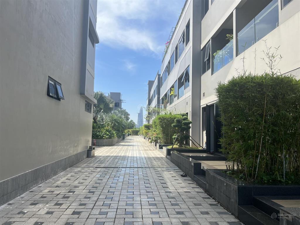 Cho thuê văn phòng full nội thất vp lakeview thủ thiêm 212m² chỉ 70 triệu/ set up sẵn vào ngay