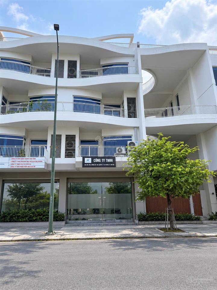 Cho thuê tòa nhà văn phòng lakeview thủ thiêm 7x20|700m2 sử dụng |4 lầu 1 hầm riêng, 170tr/tháng