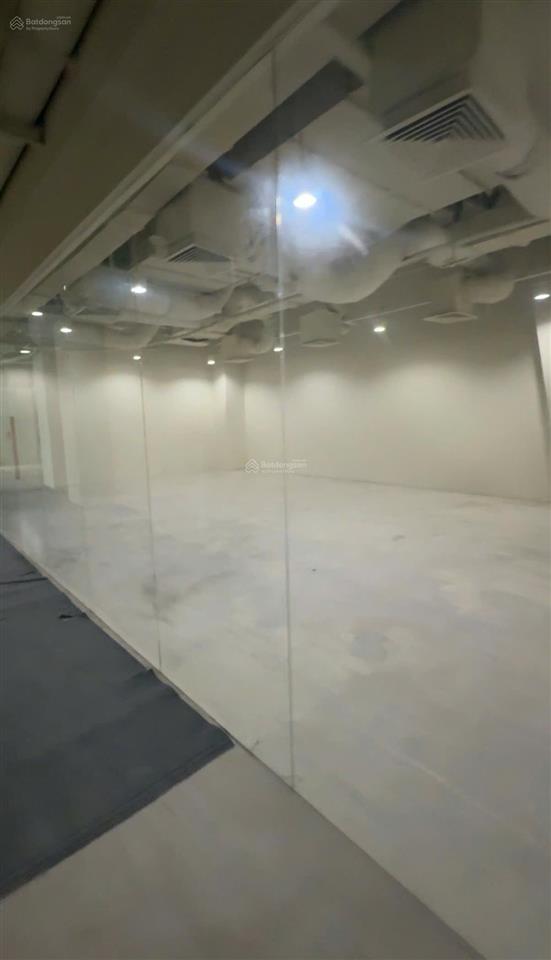 Cho thuê văn phòng thảo điền | diện tích 700m2 | ntcb | 500.000đ/m2 bàn giao ngay, vị trí metro