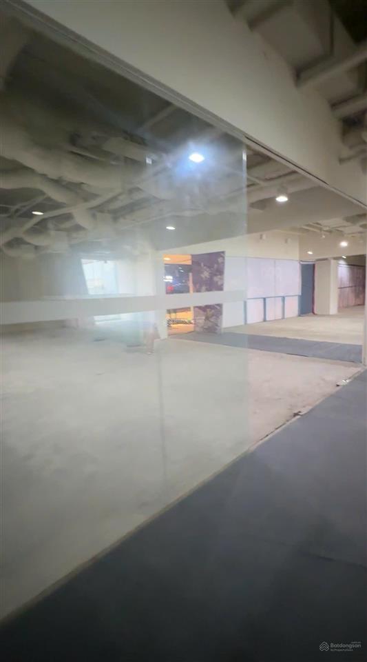 Cho thuê văn phòng thảo điền | diện tích 700m2 | ntcb | 500.000đ/m2 bàn giao ngay, vị trí metro