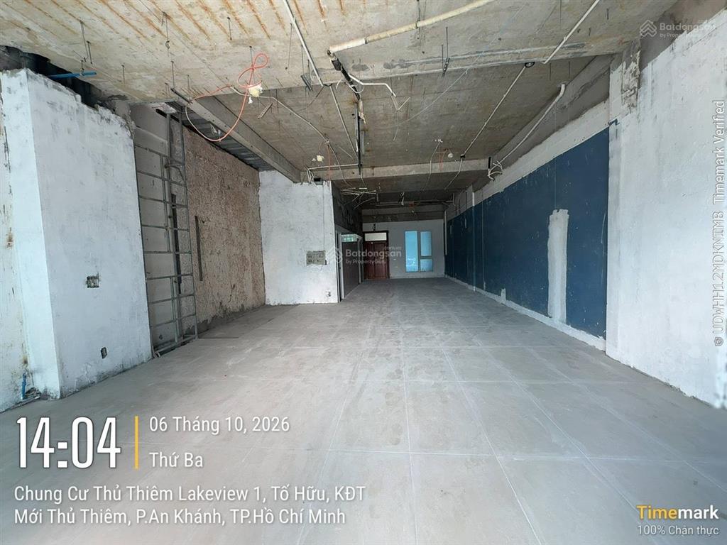 Cho thuê tòa nhà lakeview thủ thiêm 700m² hầm 4 tầng, thang máy 160 triệu/tháng , kết cấu 7m