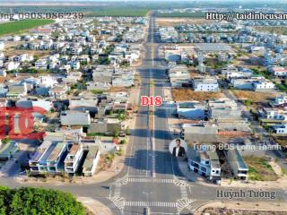 Hàng hiếm 1 căn nhà 2 tầng mặt tiền d18 sổ sẵn không lỗi phong thuỷ bán lỗ 1 tỷ bán trước tết