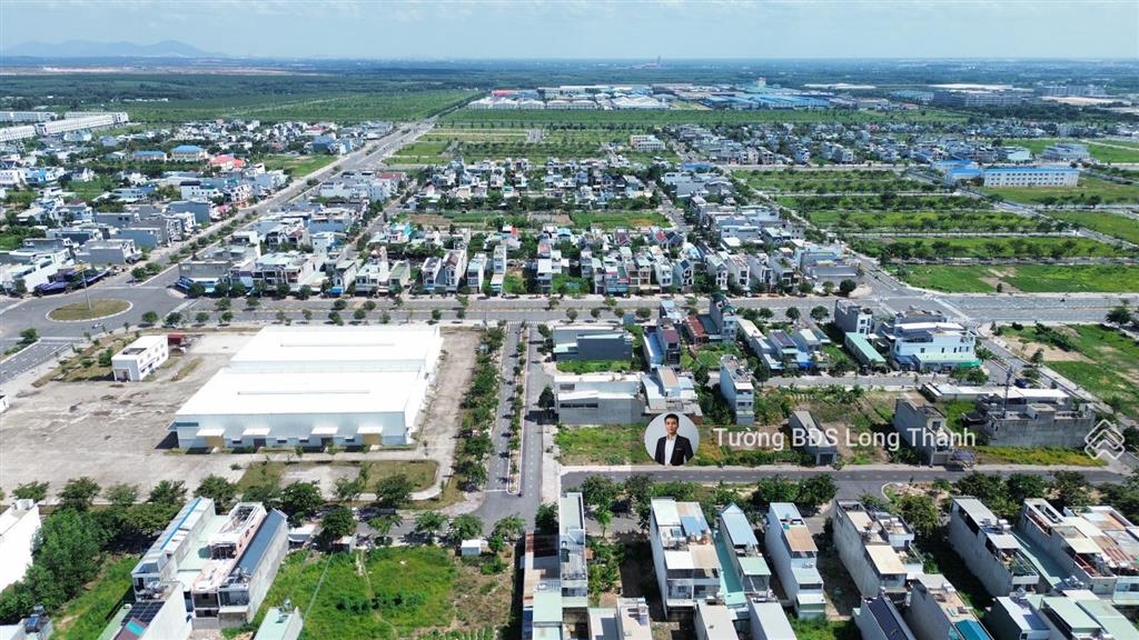 Hàng hiếm! cần bán lô đối diện chợ tái định cư lộc an