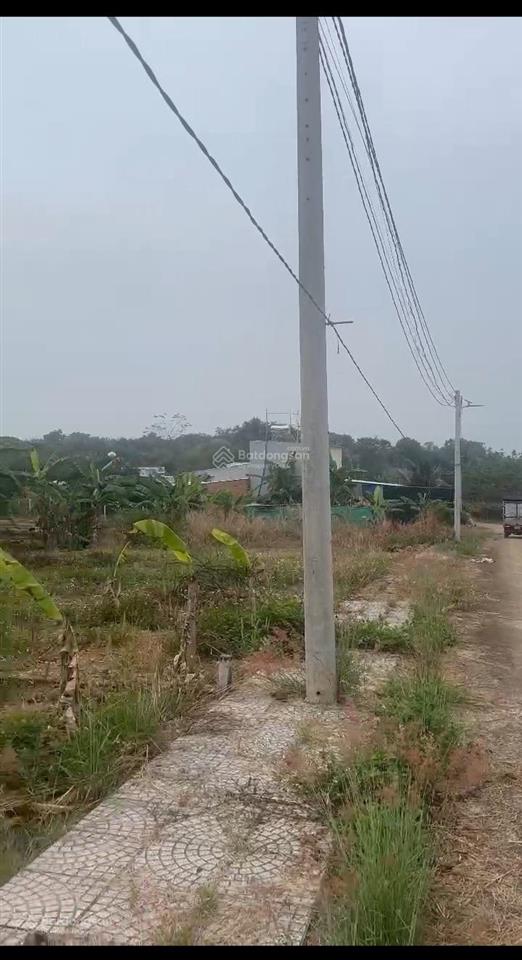 Bán lô đất hưng lộc  dầu giây (đồng nai), sổ hồng sẵn, ô tô tới đất, 640 triệu
