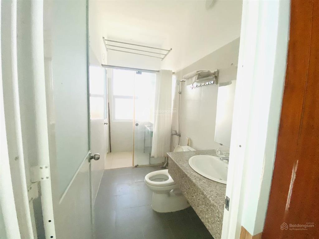 Cho thuê căn hộ mini thoáng, đủ tiện nghi, có bàn bếp, máy giặt, tủ lạnh, máy lạnh, tv, wc riêng