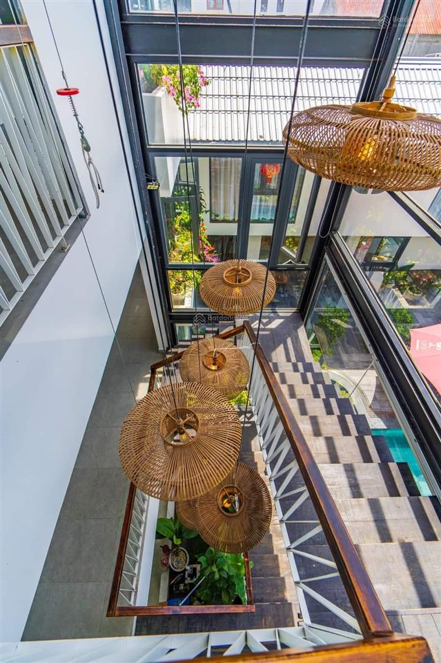 Bán homestay 2 tầng có bể bơi, khu phố tây nguyễn thái học, tp huế
