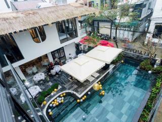 Bán homestay 2 tầng có bể bơi, khu phố tây nguyễn thái học, tp huế