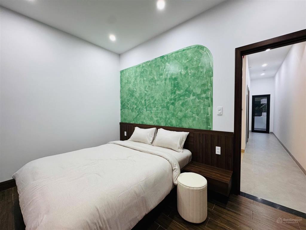 Bán nhà riêng 3 tầng, 5 phòng ngủ tại huyền trân công chúa, tp huế