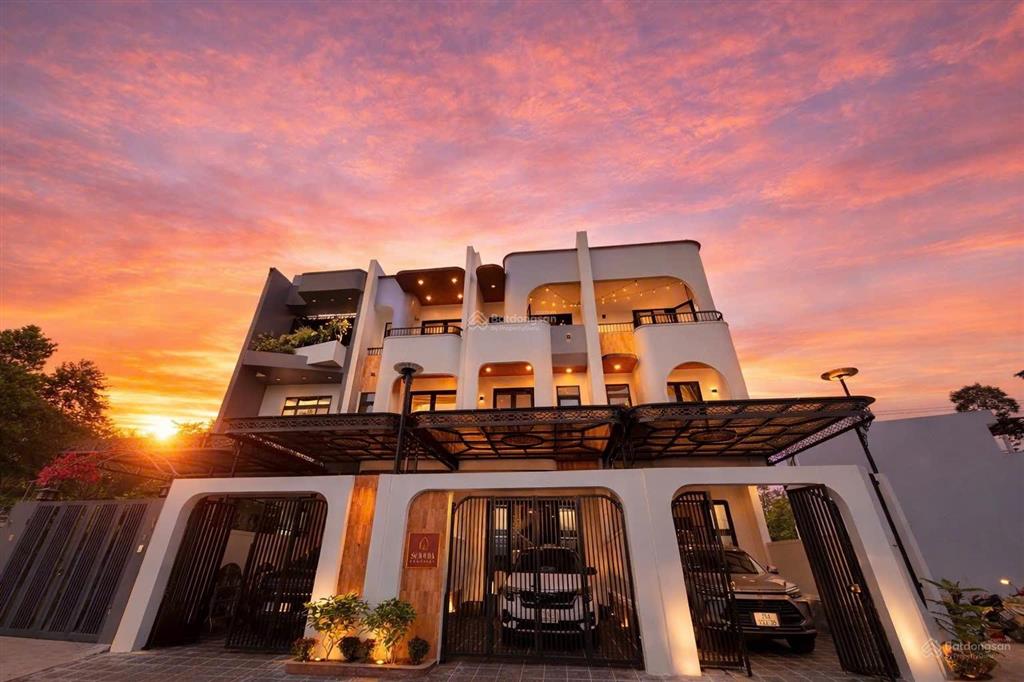 Bán nhà riêng 3 tầng, 5 phòng ngủ tại huyền trân công chúa, tp huế