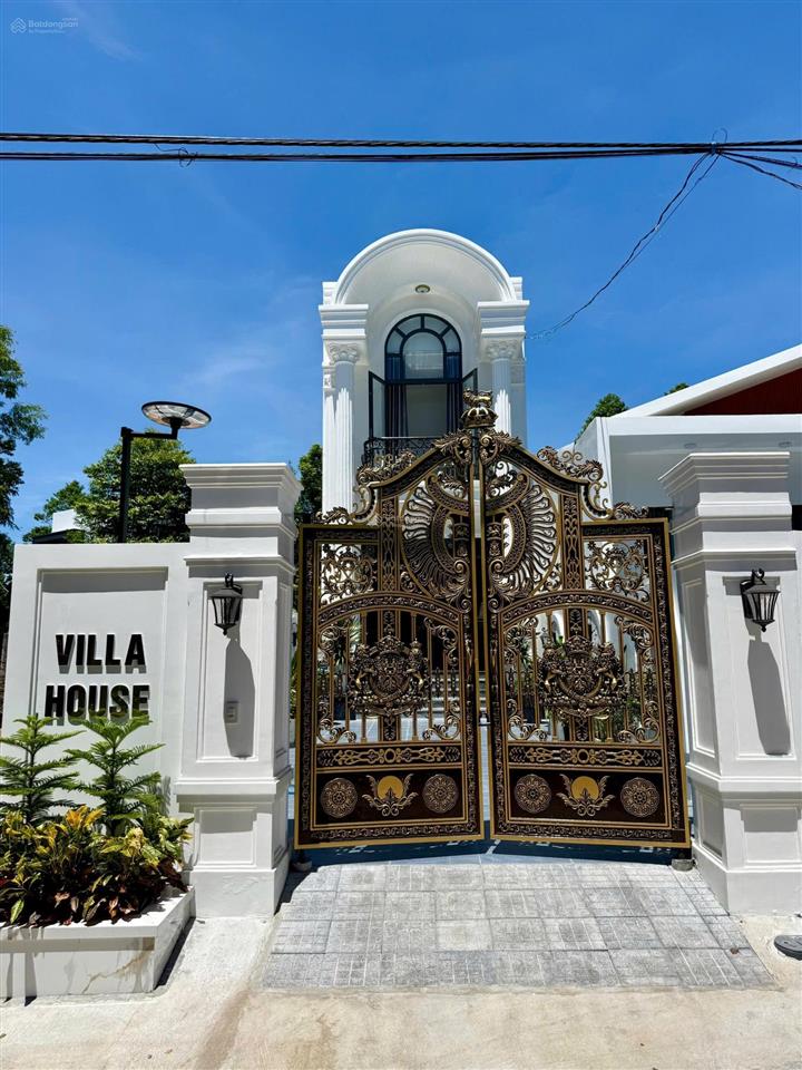 Villa xịn xò kiệt ô tô vũ phạm khải, thuỷ xuân, tp huế
