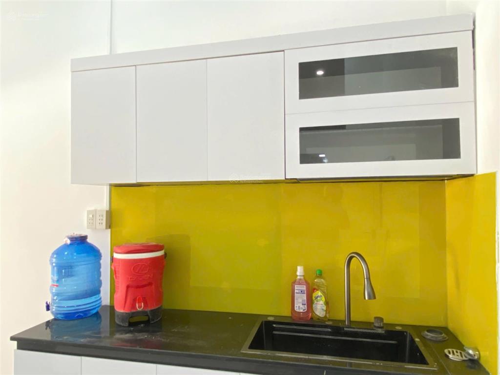 Nhà kiệt ô tô nguyễn sinh cung, cách mặt tiền chỉ 20m, đường rộng 10m