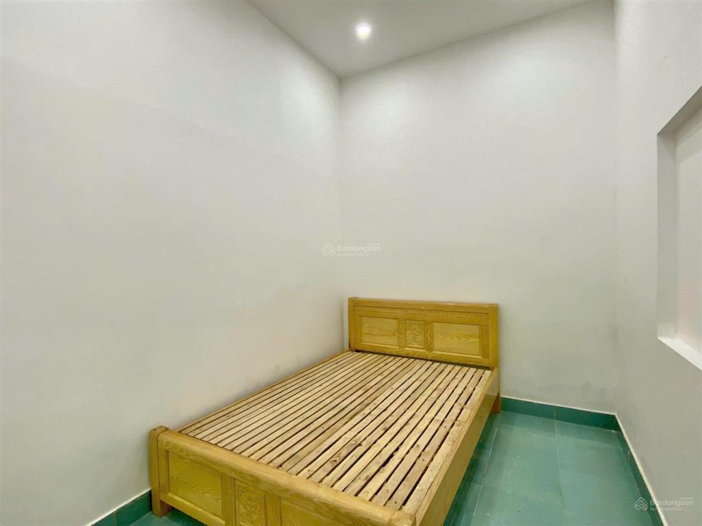 Nhà kiệt ô tô nguyễn sinh cung, cách mặt tiền chỉ 20m, đường rộng 10m