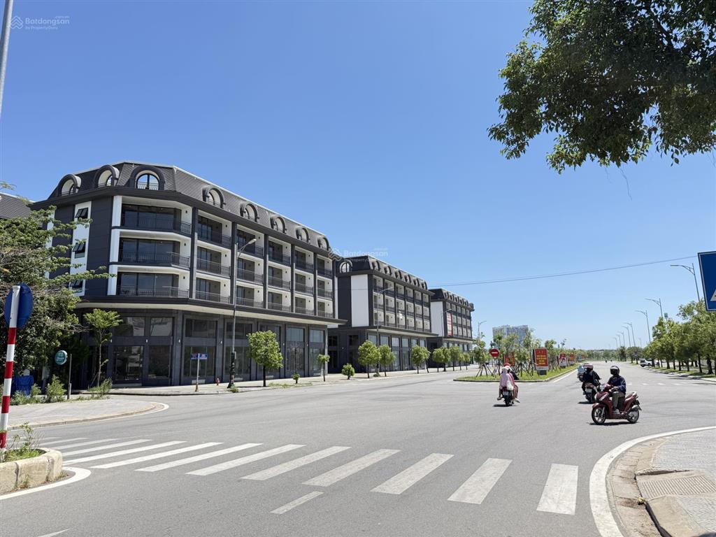 Đất đẹp mặt tiền võ nguyên giáp, cạnh aeon mall huế