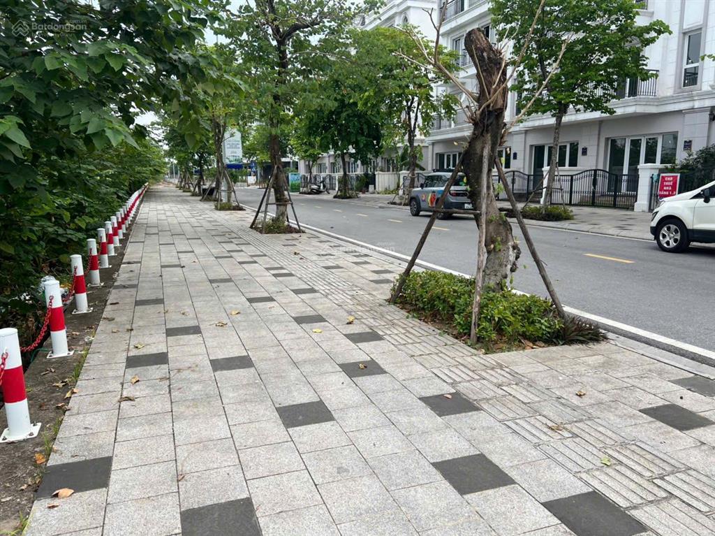 Chị khách nhờ bán căn shophouse trâu quỳ gia lâm eurowindow, vị trí đắc địa nhìn ra công viên hòa