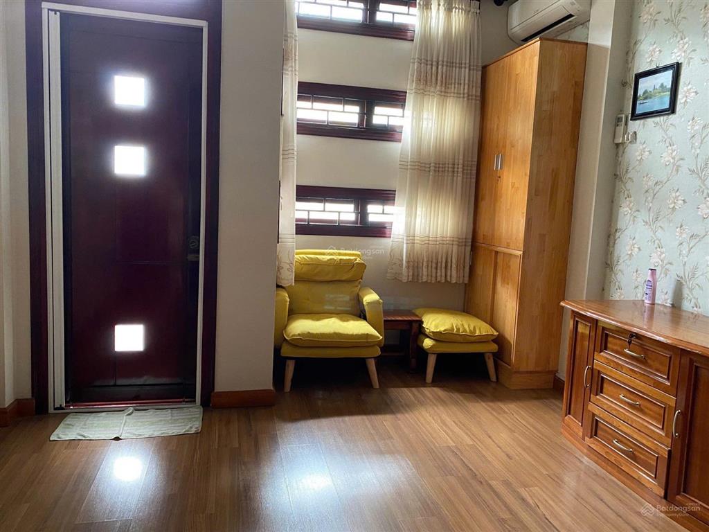 Nhà hẻm quang trung trung tâm nha trang ra tháp trầm hương,biển, quảng trường, chợ đêm 5 phút