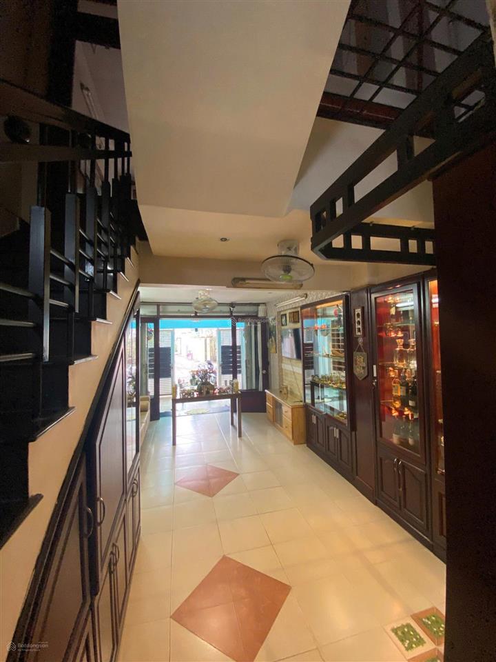 Nhà hẻm quang trung trung tâm nha trang ra tháp trầm hương,biển, quảng trường, chợ đêm 5 phút