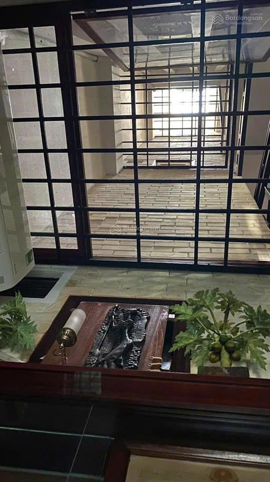 Nhà hẻm quang trung trung tâm nha trang ra tháp trầm hương,biển, quảng trường, chợ đêm 5 phút