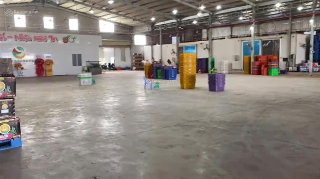 Em chuyên cho thuê nhiều kho bãi xưởng khu vực hàm thuận nam