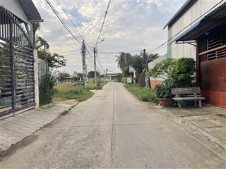 Bán đất mt đường bê tông thôn tiến hưng đi vô gần tp phan thiết