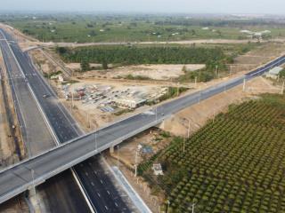 Bán đất mặt tiền đường nhựa liên xã hàm kiệm, htn, gần nút giao cao tốc dầu giây  phan thiết