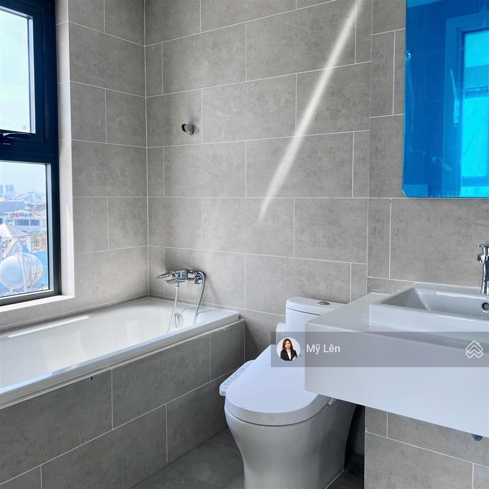 Bán 2pn giá tốt 5,6tỷ 102% đã bao thuế phí