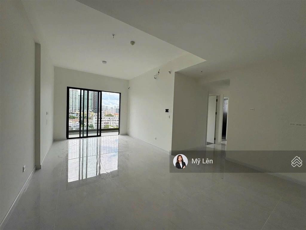 Cho thuê 3pn full nội thất  giá 25tr/tháng, bao pql  nhà đẹp mới bàn giao.