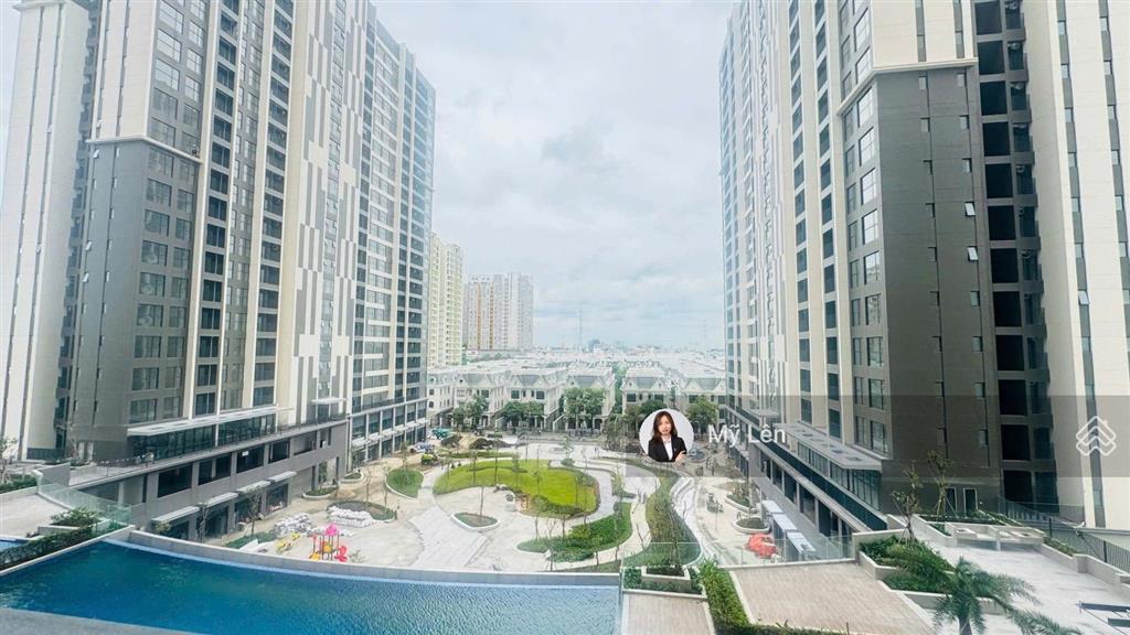 Cho thuê 3pn full nội thất  giá 25tr/tháng, bao pql  nhà đẹp mới bàn giao.