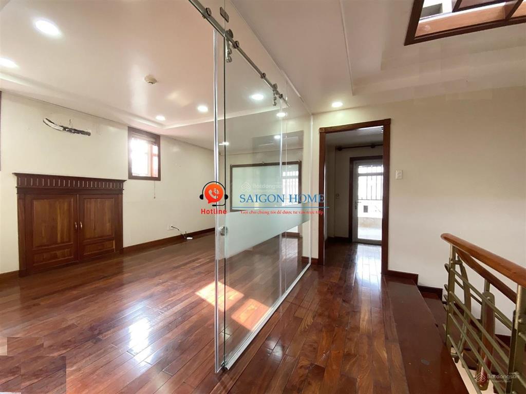 Cho thuê nr 4pn 5wc giá cực chất 55 triệu, 260m2 tại song hành, an phú, q2, hcm