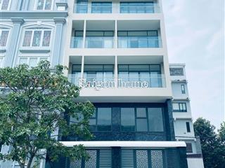 Cho thuê tòa văn phòng trung tâm quận 2 hầm 7 tầng trống suốt, thang máy