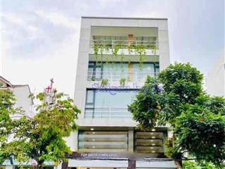 Cho thuê toà văn phòng 600m2 hầm 5 tầng sàn trống suốt trần não quận 2