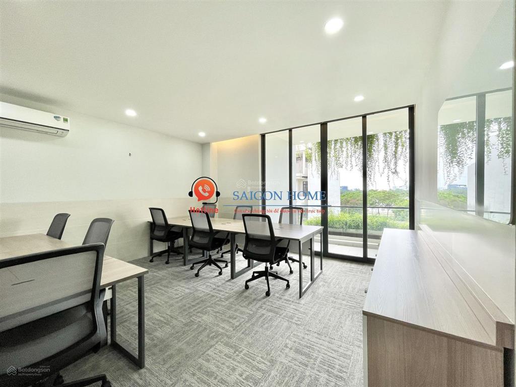 Cho thuê nguyên căn 10x20m, hầm 4 tầng  thang máy, máy lạnh đầy đủ, sẵn nội thất trung tâm quận 2