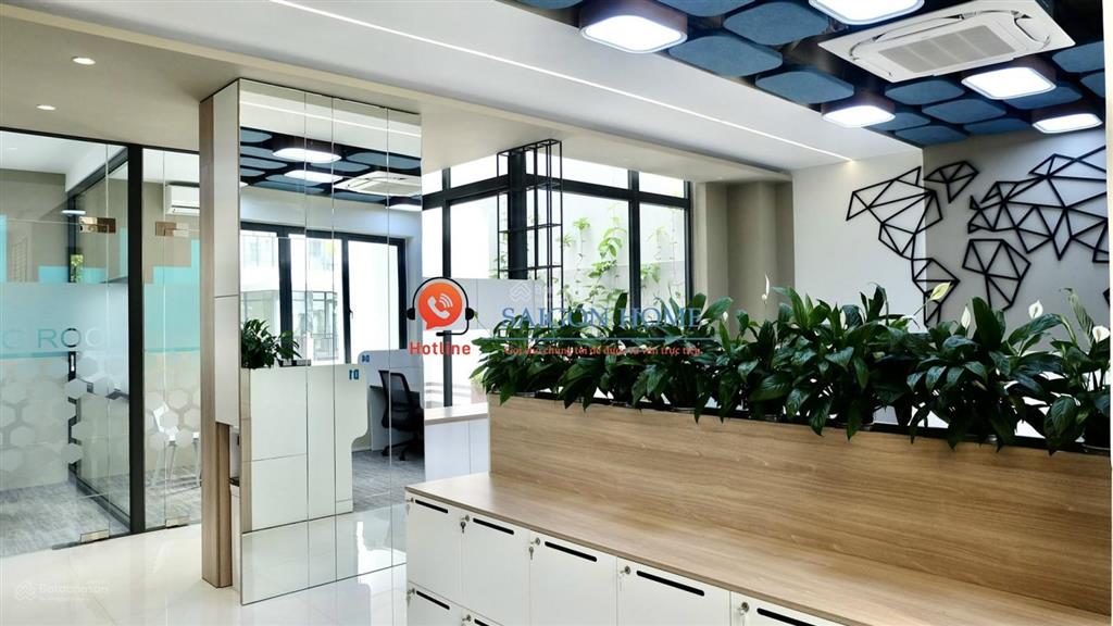 Cho thuê nguyên căn 10x20m, hầm 4 tầng  thang máy, máy lạnh đầy đủ, sẵn nội thất trung tâm quận 2